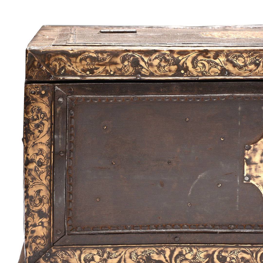 Corner Carving Detail From Dowry Box From Shekawati Rajasthan - 19thC | Indigo Antiques