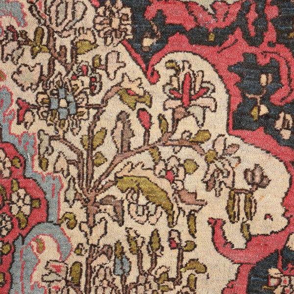 Floral Persian Rug - Ca 60 yrs old - 214 x 131cm