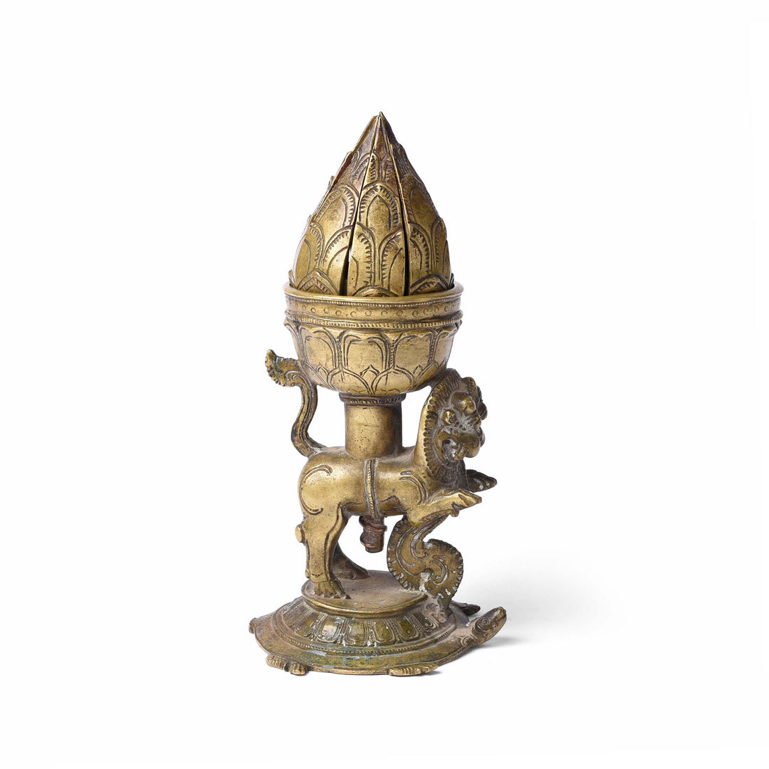 Brass Lotus Bud Lamp from South India - 19thC | Indigo Antiques