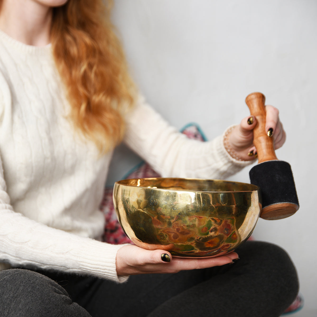Medium Tibetan Singing Bowl - 20cm &amp; Beater | Indigo Antiques