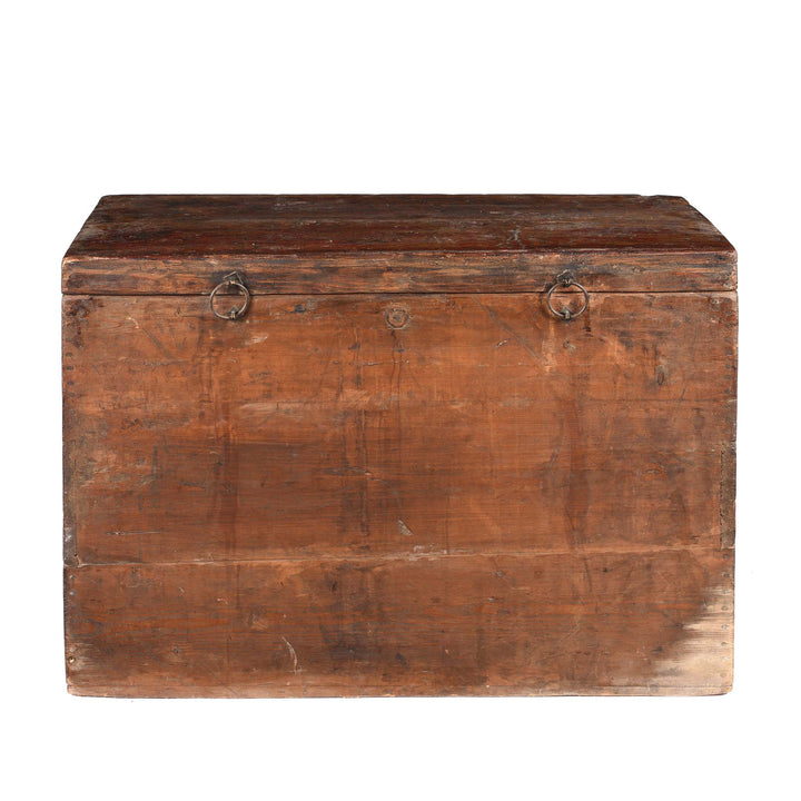 Tibetan Painted Chest of Güsh Khaan With Tiger - Late 18th Century