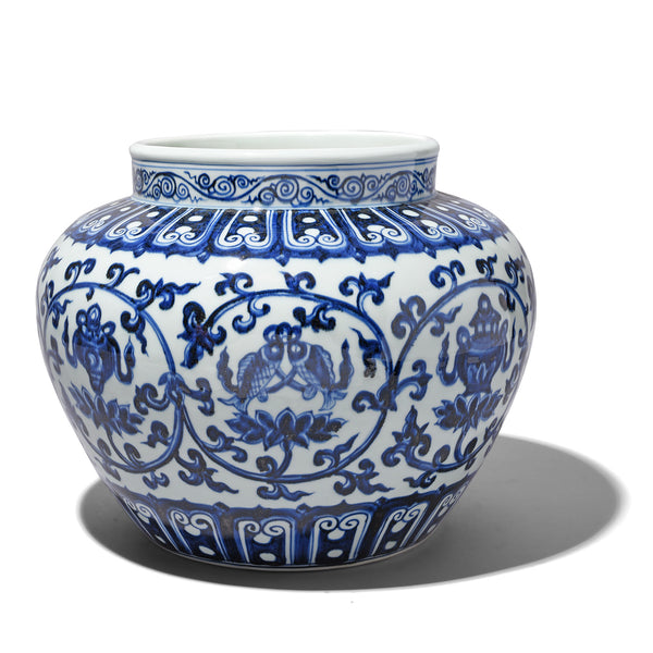 Blue & White Porcelain Jardinière - Trailing Leaf Design - (Ming Style)