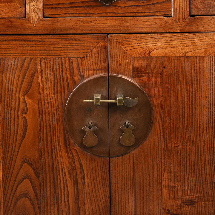 Locking Plate Detail From Antique 3 Drawer Chinese Elm Sideboard From Hebei - 19thC | Indigo Antiques