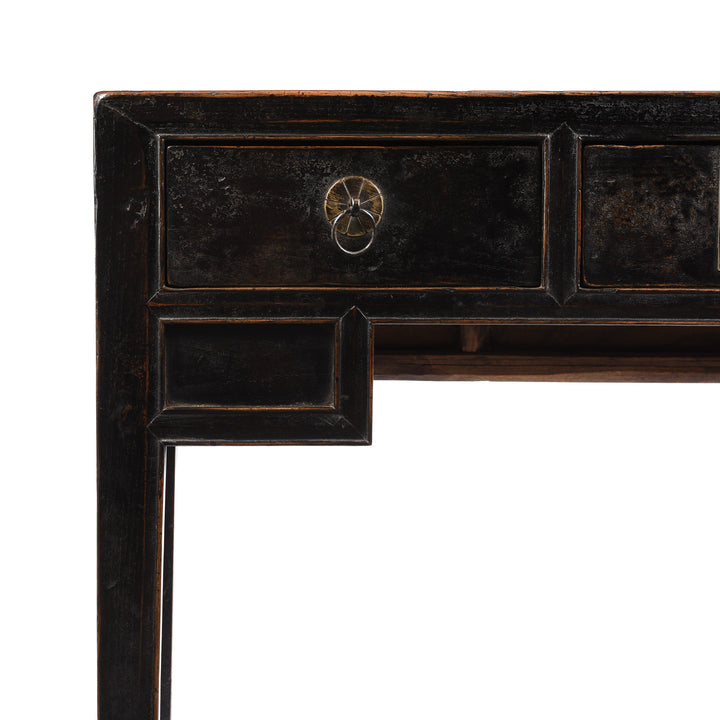 Corner Detail From Black Lacquer 3 Drawer Elm Console Table From Shanxi - 19thC | Indigo Antiques
