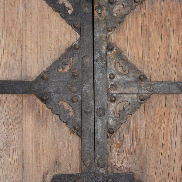 Iron Bound Elm Doors From Shanxi Province - 19thC