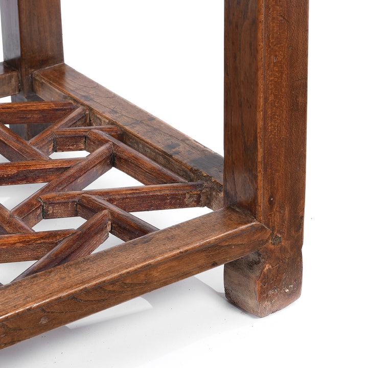 Leg Detail From Chinese Tea Table From Jiangsu - 19thC | Indigo Antiques