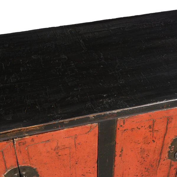 Red & Black Lacquer Sideboard From Shanxi - Late 18thC