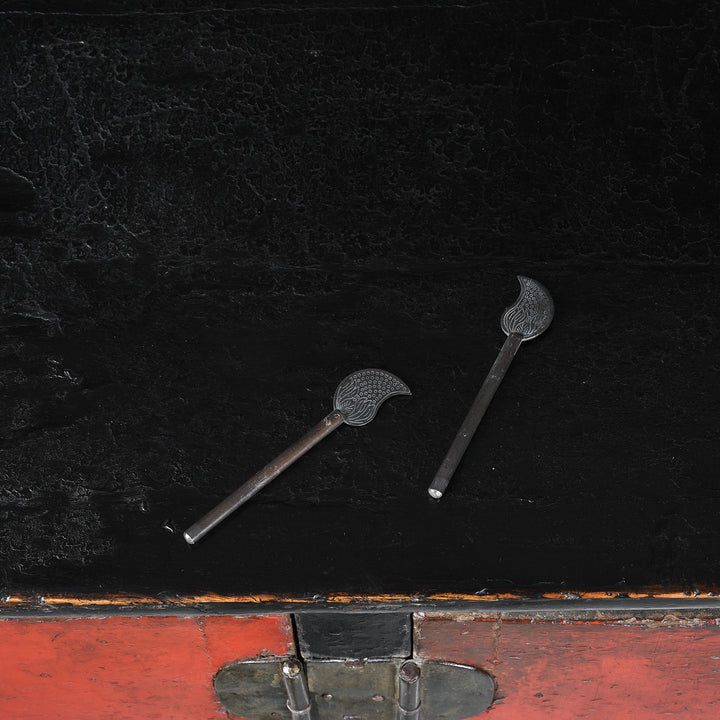 Detail From Red & Black Lacquer Sideboard From Shanxi - 18thC | Indigo Antiques