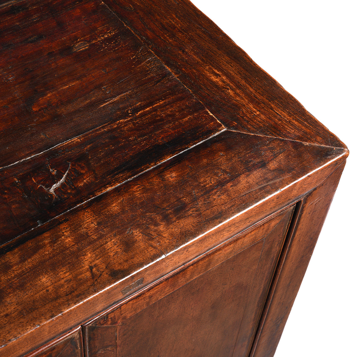 COrner detail on an Antique Chinese Shanxi Walnut (fake huanghuali) Sideboard Altar Cabinet - 18th Century | Indigo Antiques