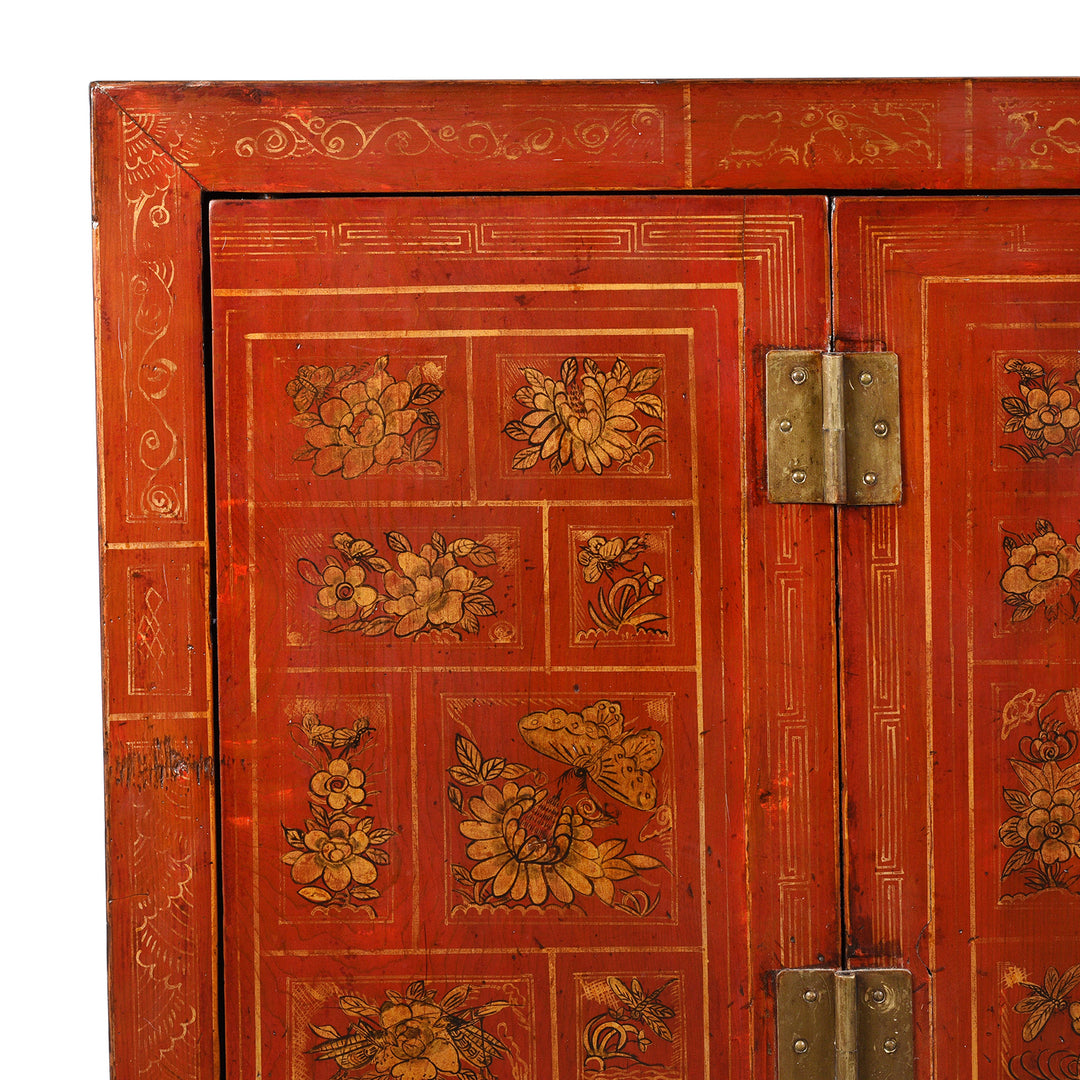 Corner Detail From Antique Red Lacquer Chinese Sideboard From Dongbei - Ca 1920 | INDIGO ANTIQUES
