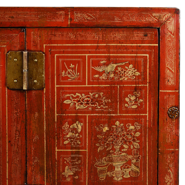 Corner Detail From Antique Red Lacquer Chinese Sideboard From Dongbei - Ca 1920 | INDIGO ANTIQUES