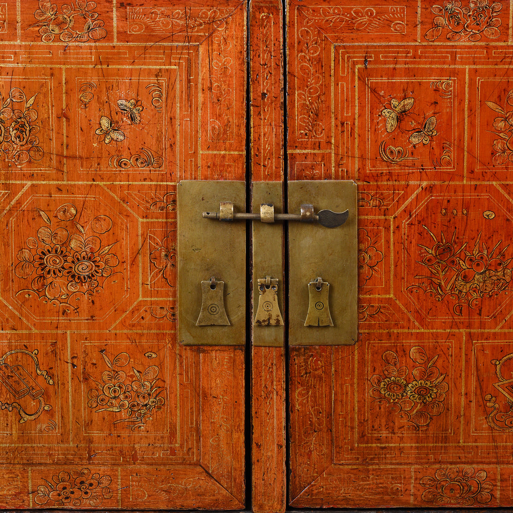 Doors Detail From Antique Red Lacquer Chinese Sideboard From Dongbei - Ca 1920 | INDIGO ANTIQUES