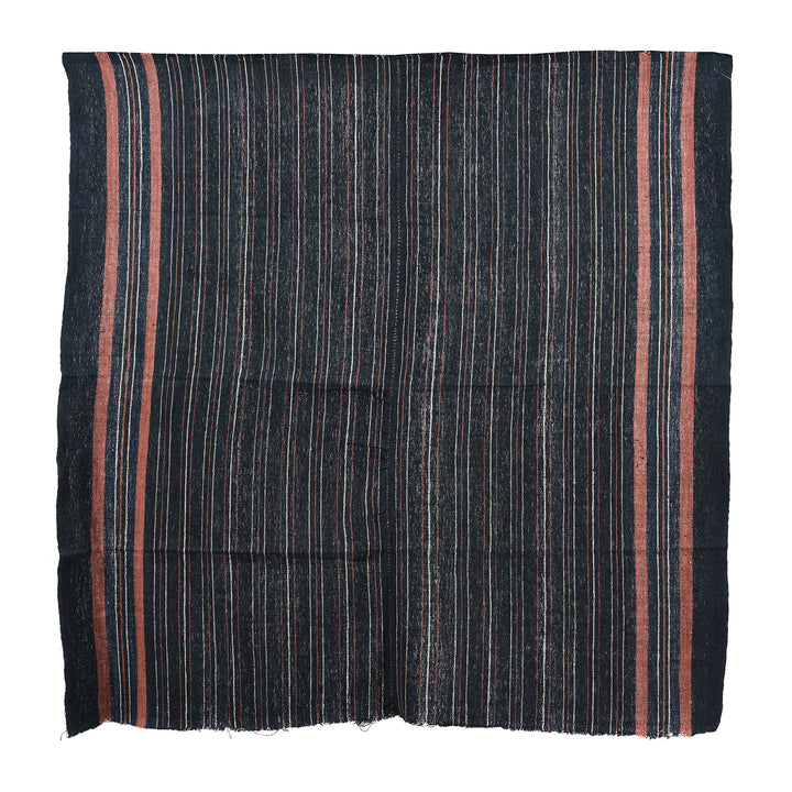 Shawl - Hand Dyed & Hand woven on a loom - from Lembata | Indigo Antiques