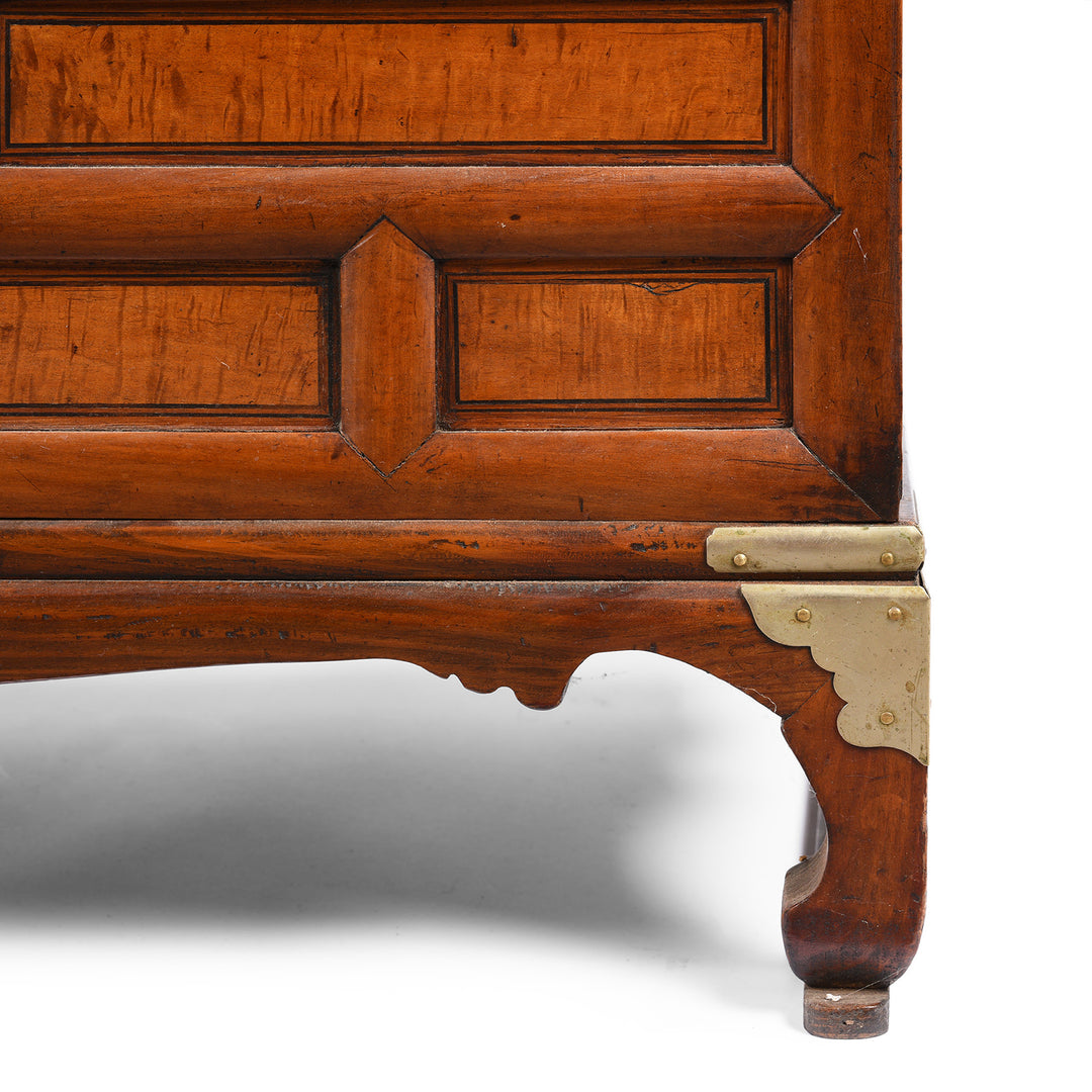 Leg Detail From Korean Ich'Ung Jang Cabinet on Stand - 19thC | Indigo Antiques