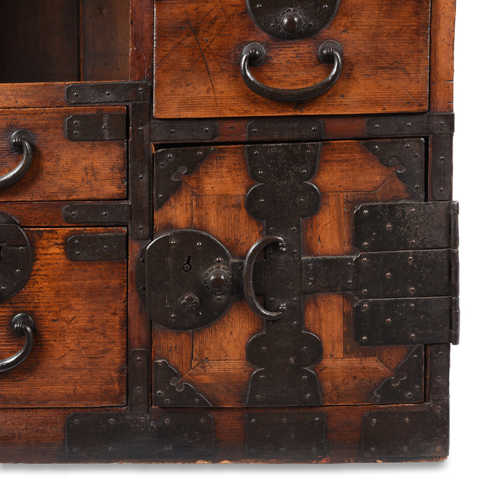Corner Door Detail Of Japanese Side Tansu - Edo Period | Indigo Antiques