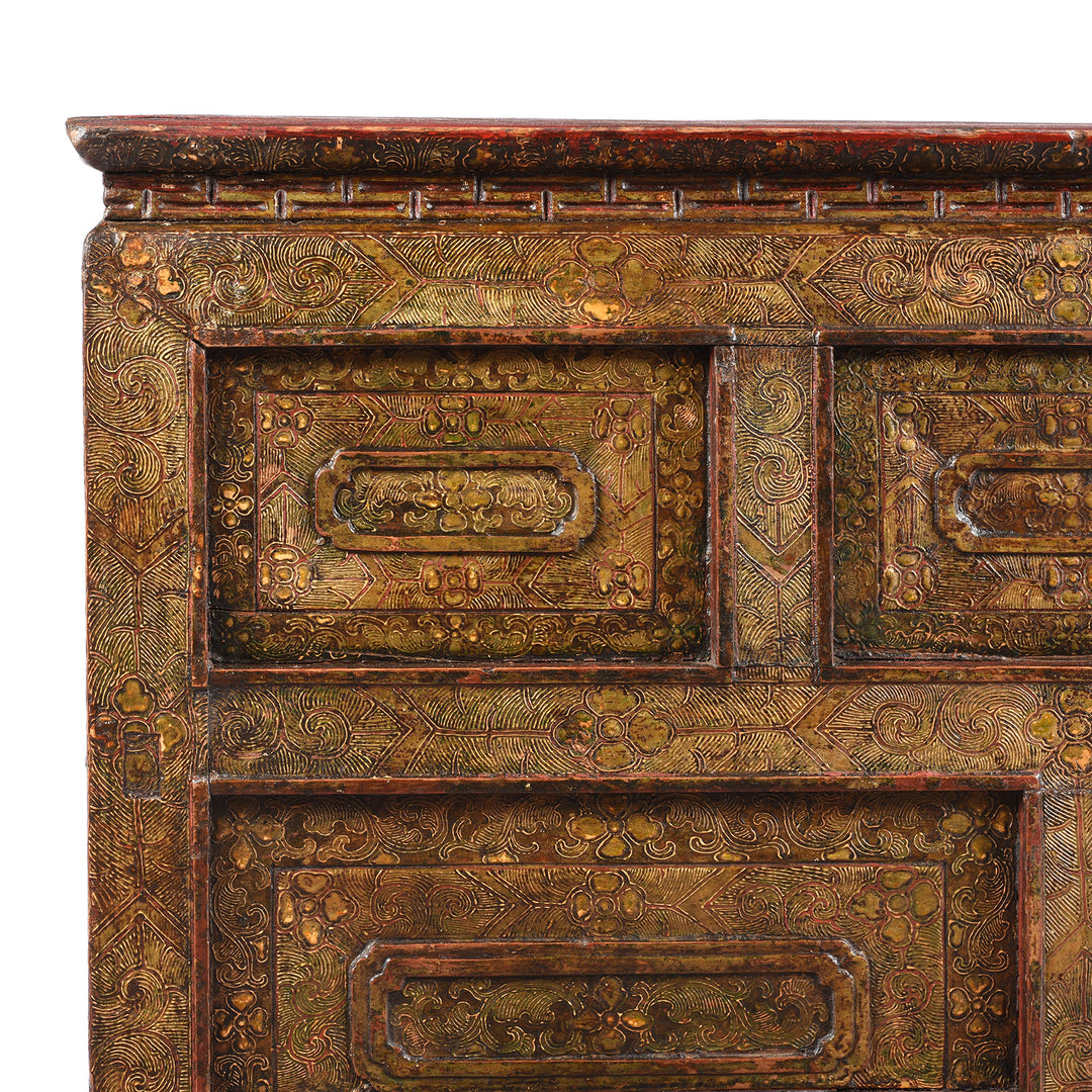 Corner Detail From Antique Gilt Tibetan Pegam From Tsurpu - Late 18th Century | Indigo Antiques