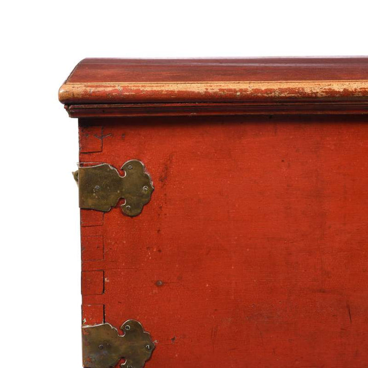 Corner Detail From Red Lacquer Teak Wood Chinese Chest - 18thC | Indigo Antiques