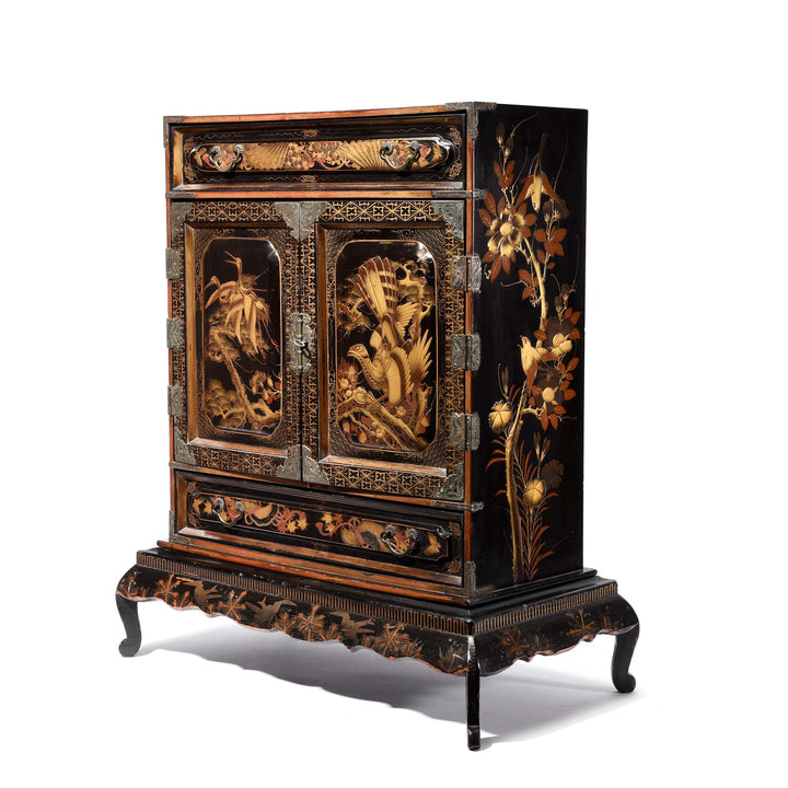 Angled View Of Gilt Black Lacquer Kodansu From Japan - Meiji Period | Indigo Antiques