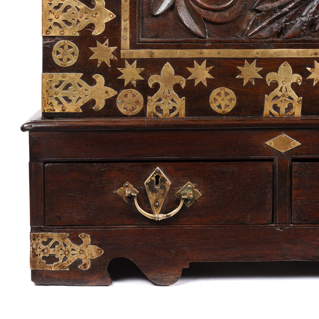 Bottom Corner Detail From Carved Rosewood & Brass Bound Chest From Kutch - 19thC | Indigo Antiques