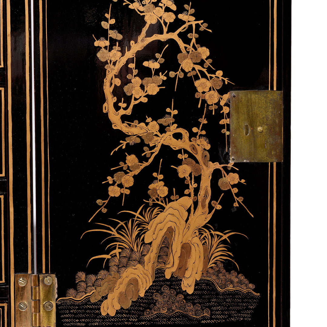 Artwork Detail From Gilt Black Lacquer Chinese Export Jewellery Cabinet - Early 19thC | Indigo Antiques