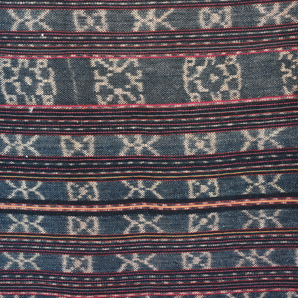 Vintage Hand spun and Hand-woven Cotton Sarong from Solor | Indigo Antiques