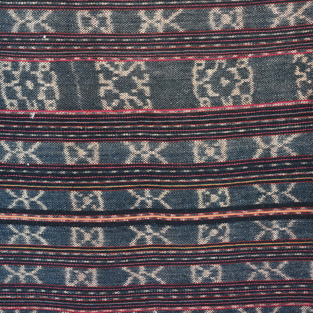 Vintage Hand spun and Hand-woven Cotton Sarong from Solor | Indigo Antiques