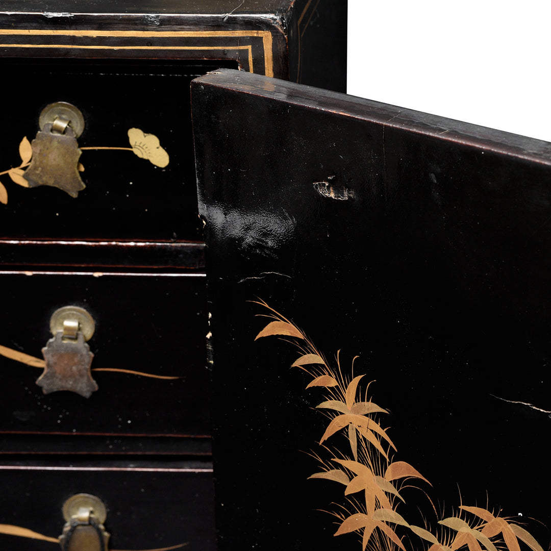 Damage Detail From Antique Gilt Black Lacquer Chinoiserie Export Jewellery Cabinet - 18th Century | Indigo Antiques