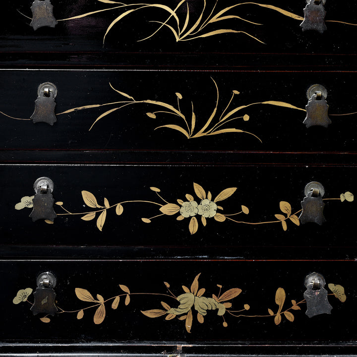 Doors Detail From Antique Gilt Black Lacquer Chinoiserie Export Jewellery Cabinet - 18th Century | Indigo Antiques
