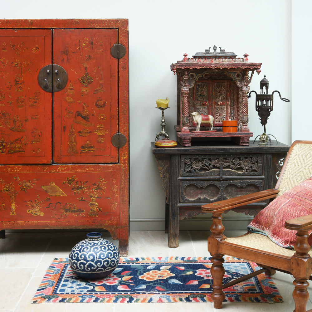 Antique Chinese coffer table and Chinese wedding cabinet in an oriental interior | Indigo Antiques