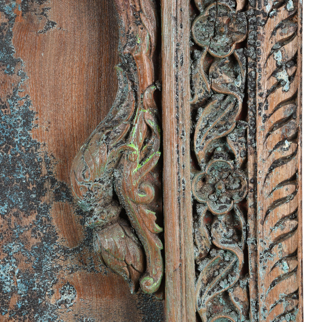 Carving Detail Of Old Carved Mughal Window Shutter - 18thC | Indigo Antiques