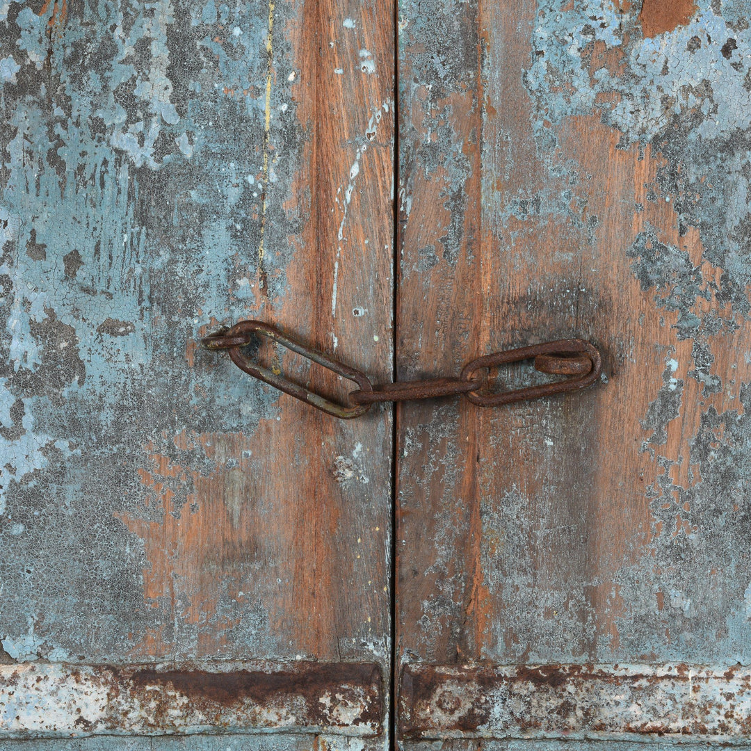 Back Chain Detail of Old Carved Mughal Window Shutter - 18thC | Indigo Antiques