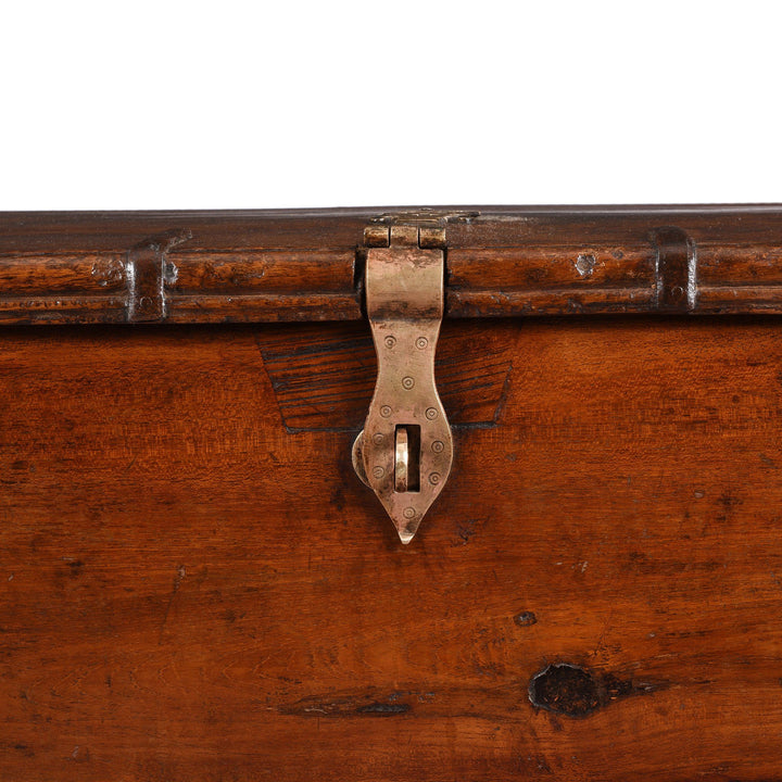 Latch Detail Of Brass Bound Teak Dowry Chest From Kutch - 19thC | Indigo Antiques