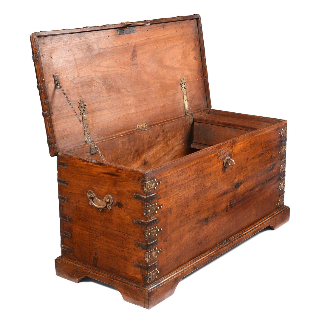 Open Lid View Of Brass Bound Teak Dowry Chest From Kutch - 19thC | Indigo Antiques