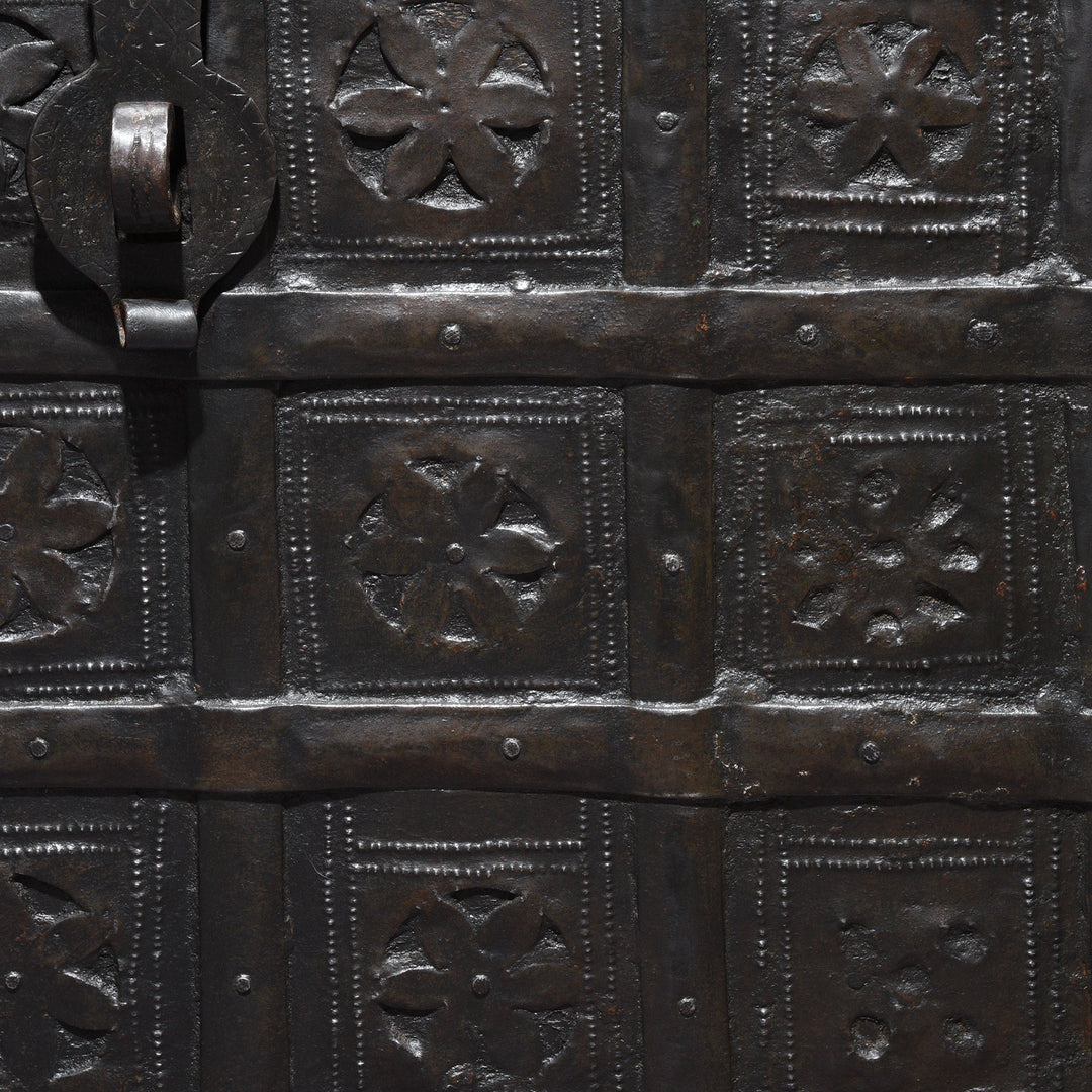 Pattern Detail Of Iron Bound Teak Chest - 19thC - From Gujarat | Indigo Antiques