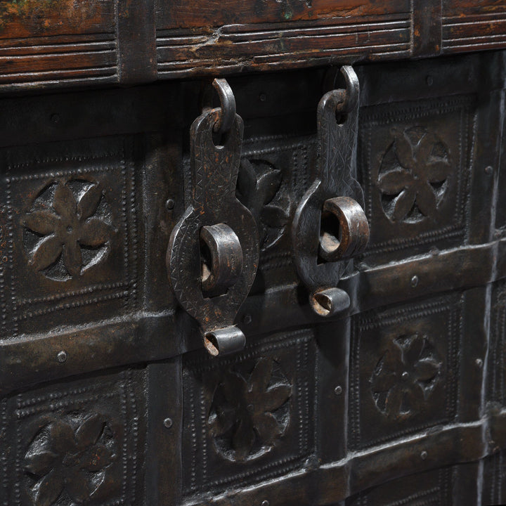 Lock Detail Of Iron Bound Teak Chest - 19thC - From Gujarat | Indigo Antiques