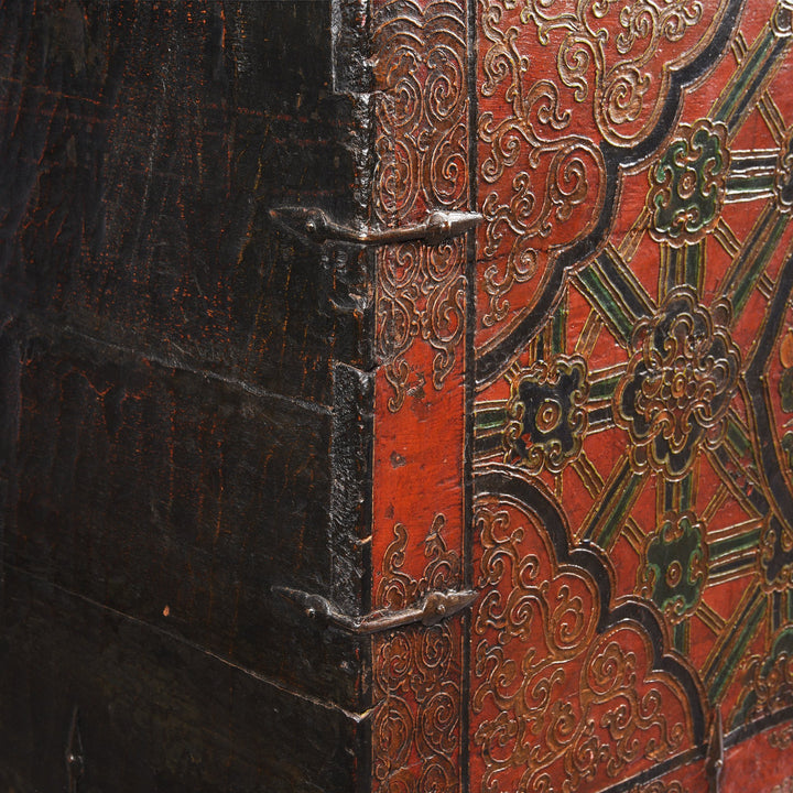 Painting detail of an Old Painted Tibetan Dragon Chest With Later Painting - 19th Century | Indigo Antiques