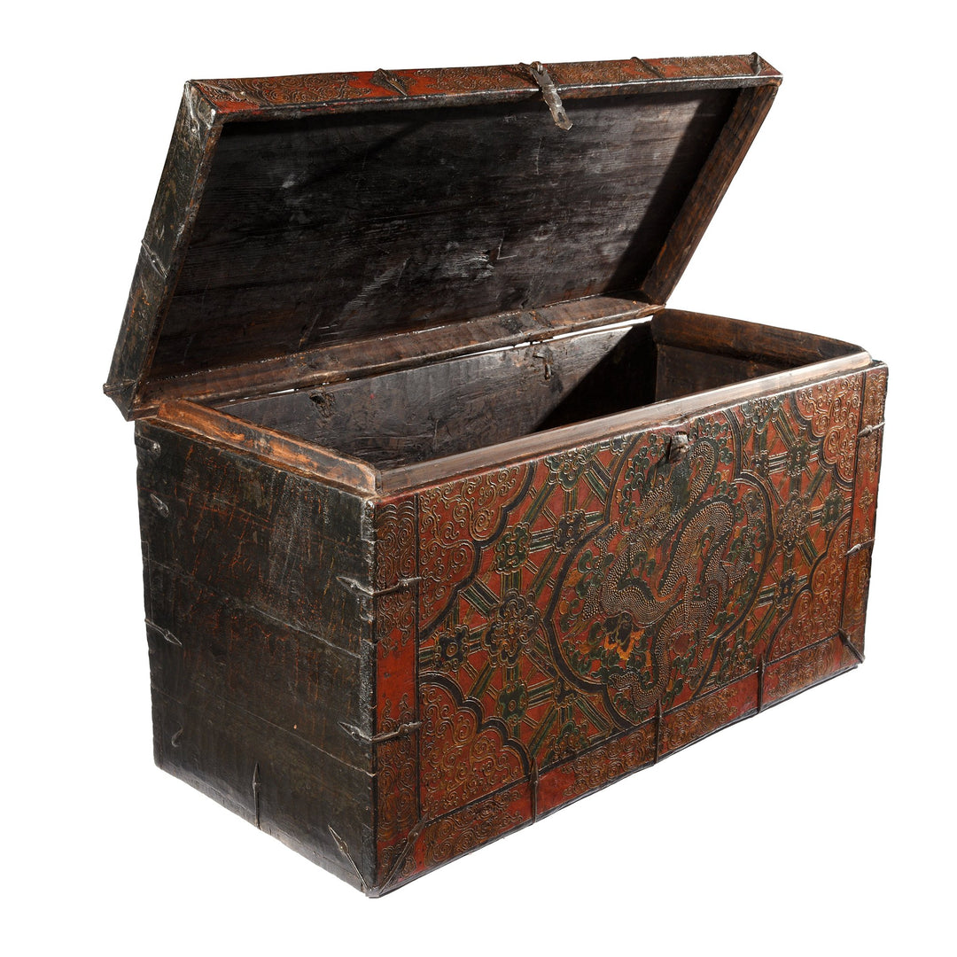 Open detail of an Old Painted Tibetan Dragon Chest With Later Painting - 19th Century | Indigo Antiques
