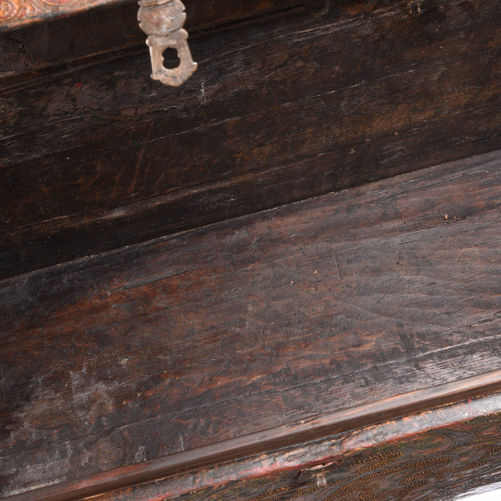 Internal detail of an Old Painted Tibetan Dragon Chest With Later Painting - 19th Century | Indigo Antiques