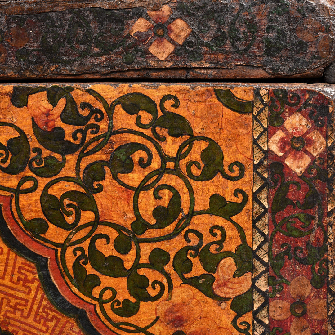 Floral Paintwork Detail Of Painted Tibetan 'Floral' Storage Chest - 18thC | Indigo Antiques