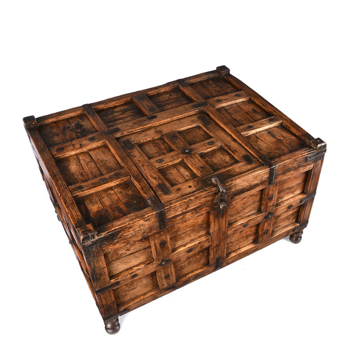 Stick Box From Jaisalmer - 19thC | Indigo Antiques