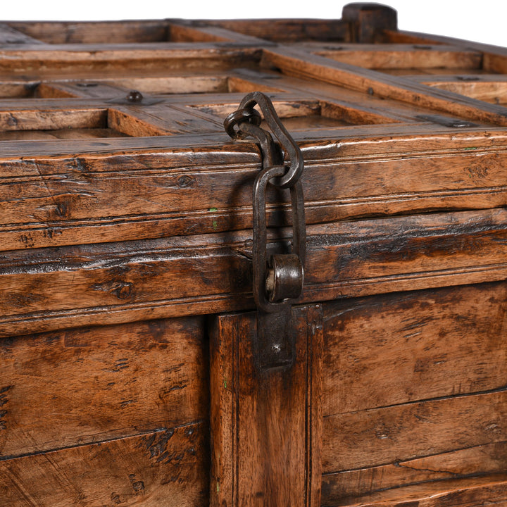 Stick Box From Jaisalmer - 19thC | Indigo Antiques