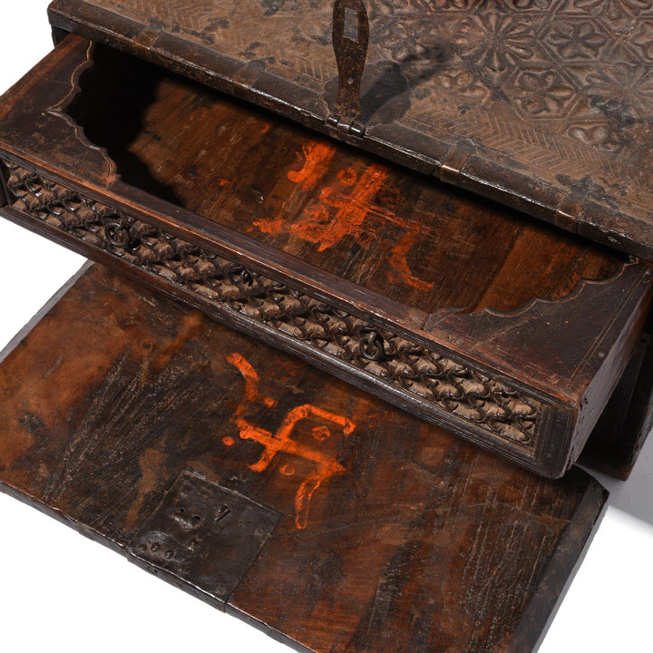 Teak Jewellery Box ( Exceptional Quality) - Rajasthan - 18thC | Indigo Oriental Antiques