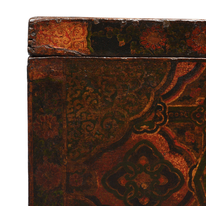 Corner Detail Of Tibetan Trunk with Original Painting - 18thC | Indigo Antiques