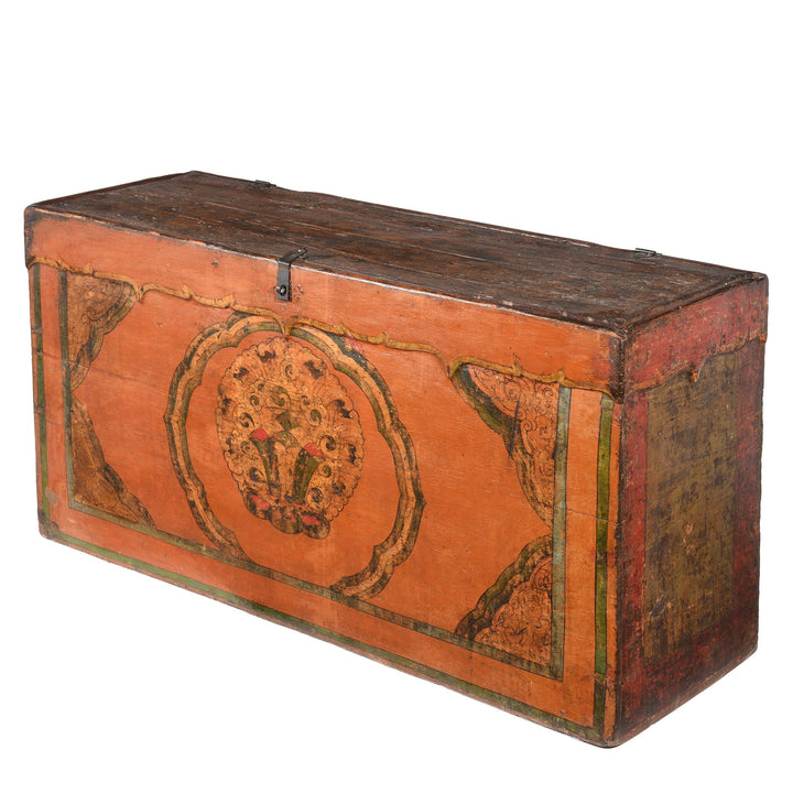 Lhoka Trunk From Southern Tibet - 18th Century