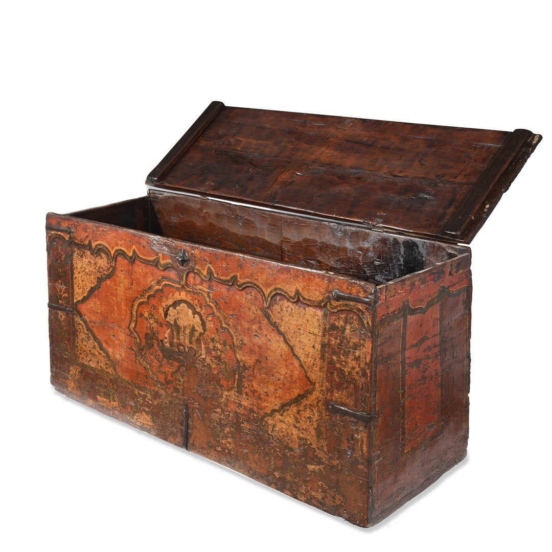 Lhoka Trunk From Southern Tibet - 18th Century