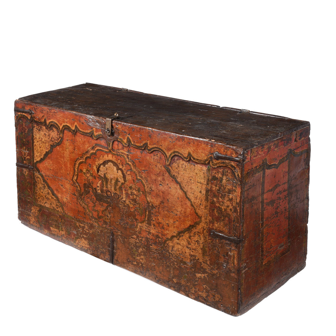 Lhoka Trunk From Southern Tibet - 18th Century