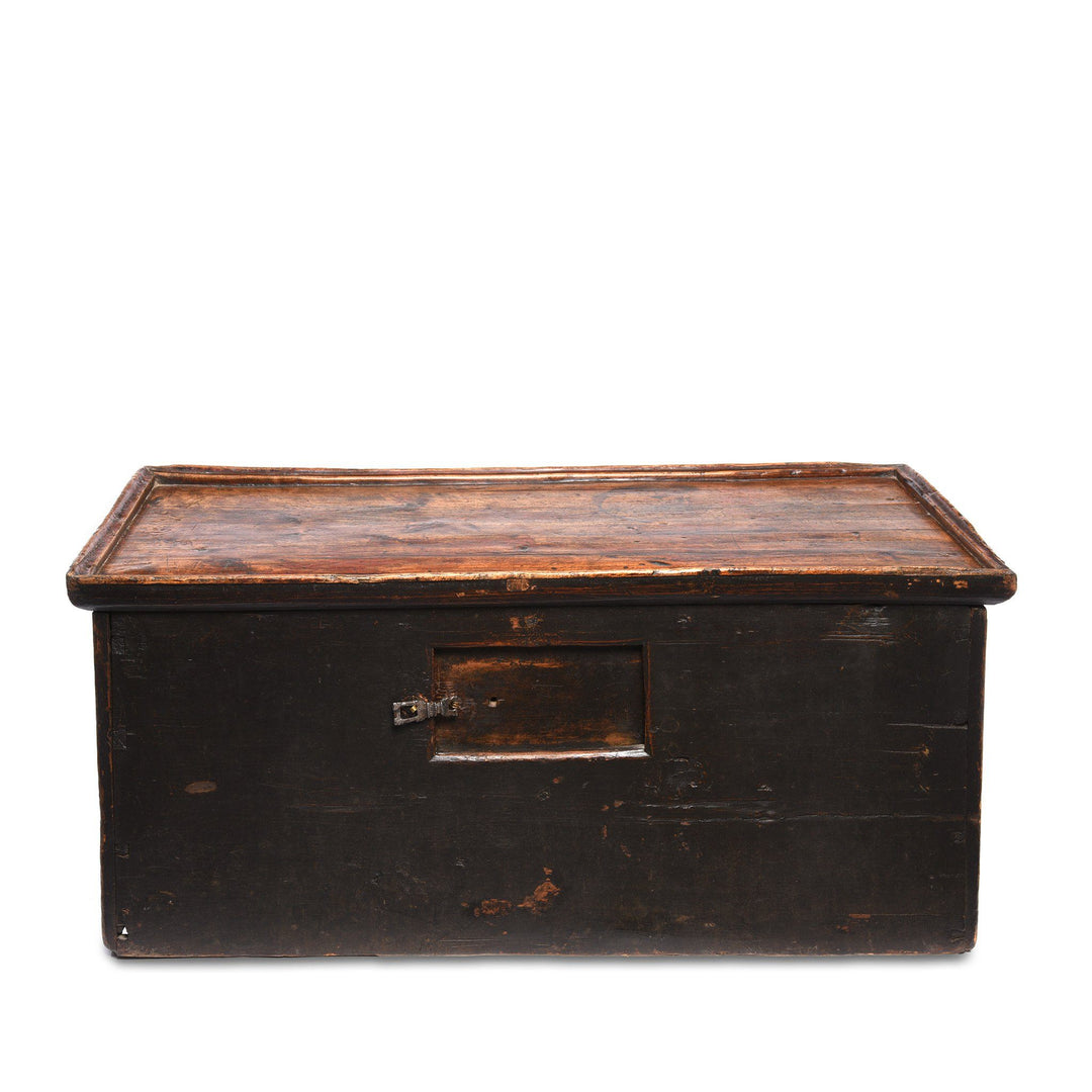 Back Detail Of Painted Choksar Prayer Table from Tibet - 19thC | Indigo Antiques