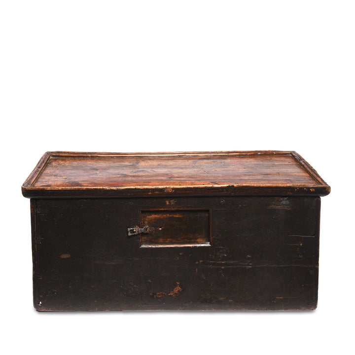 Back Detail Of Painted Choksar Prayer Table from Tibet - 19thC | Indigo Antiques