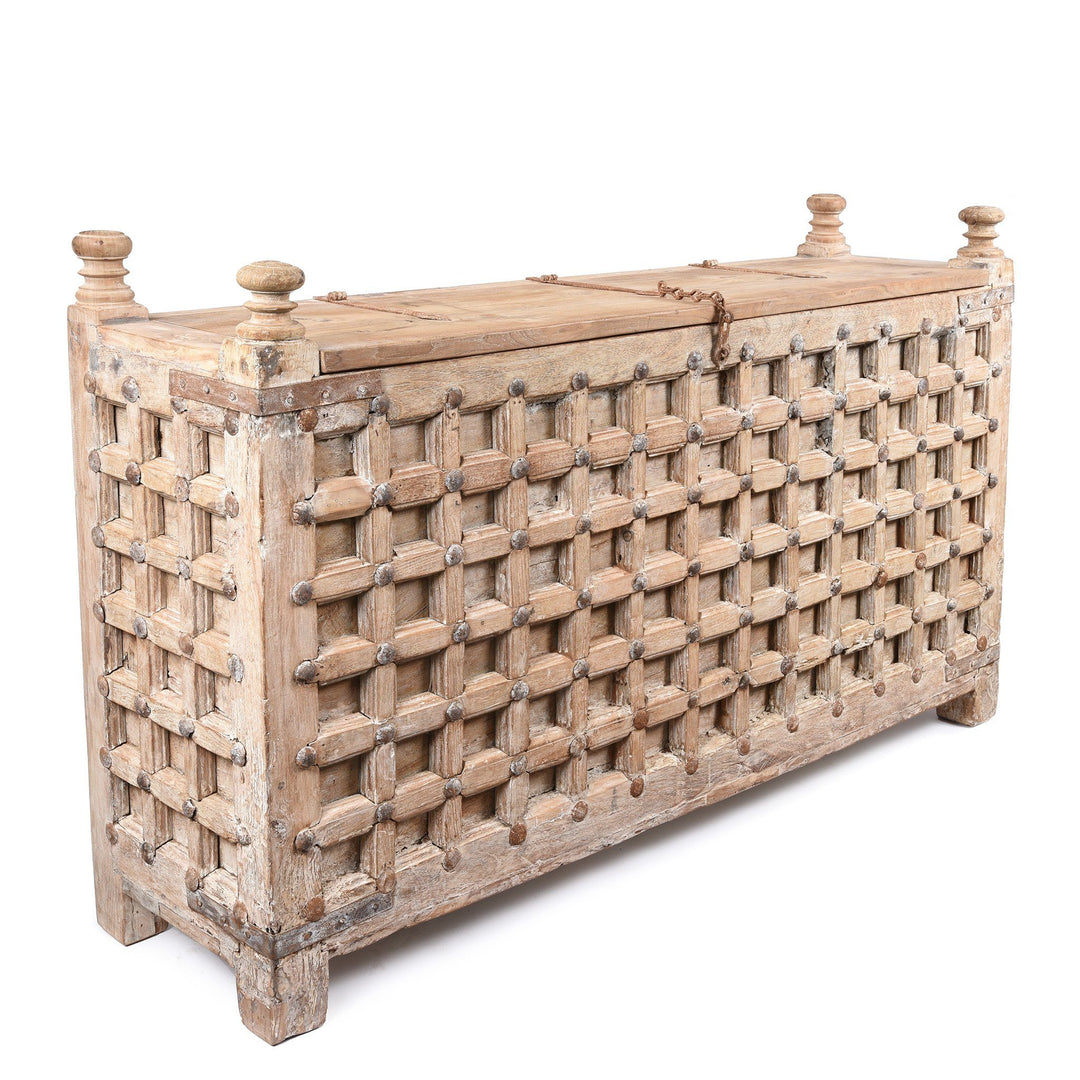  Side View Of Indian "Pithara" Chest From Gujarat - 19thC | Indigo Antiques