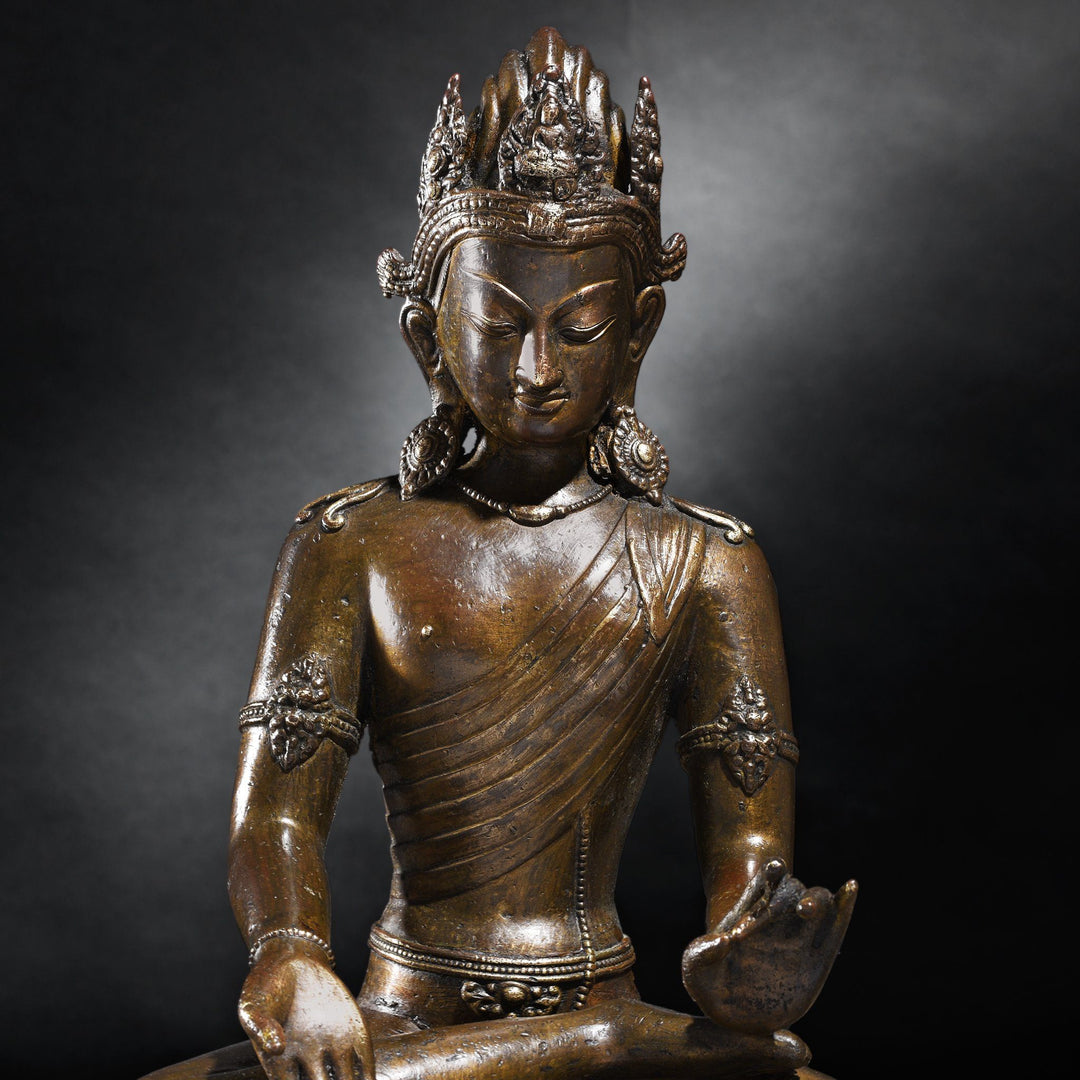 Bronze Avalokiteshvara Statue From Tibet - 19thC | Indigo Antiques